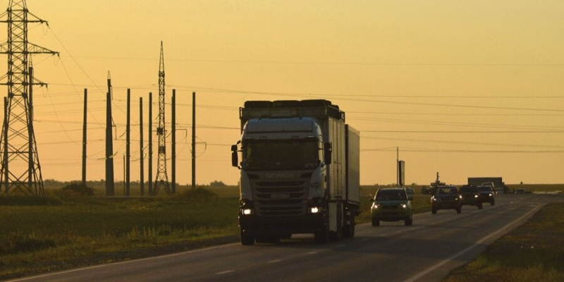 Найкращий результат за 15 місяців. Ринок нових вантажівок в Україні б'є рекорди, топ-5 найпопулярніших марок